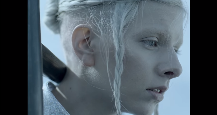 "I Went Too Far", le nouveau clip d'Aurora